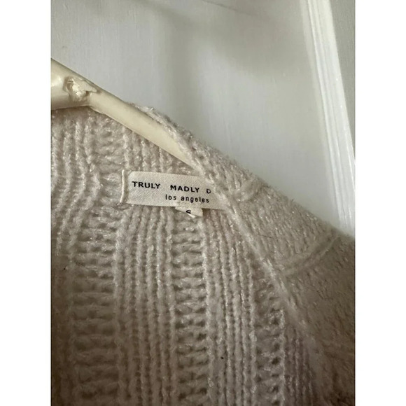Truly Madly Deeply women’s size small cream cardigan - Picture 4 of 7